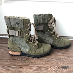 Sorel combat boots